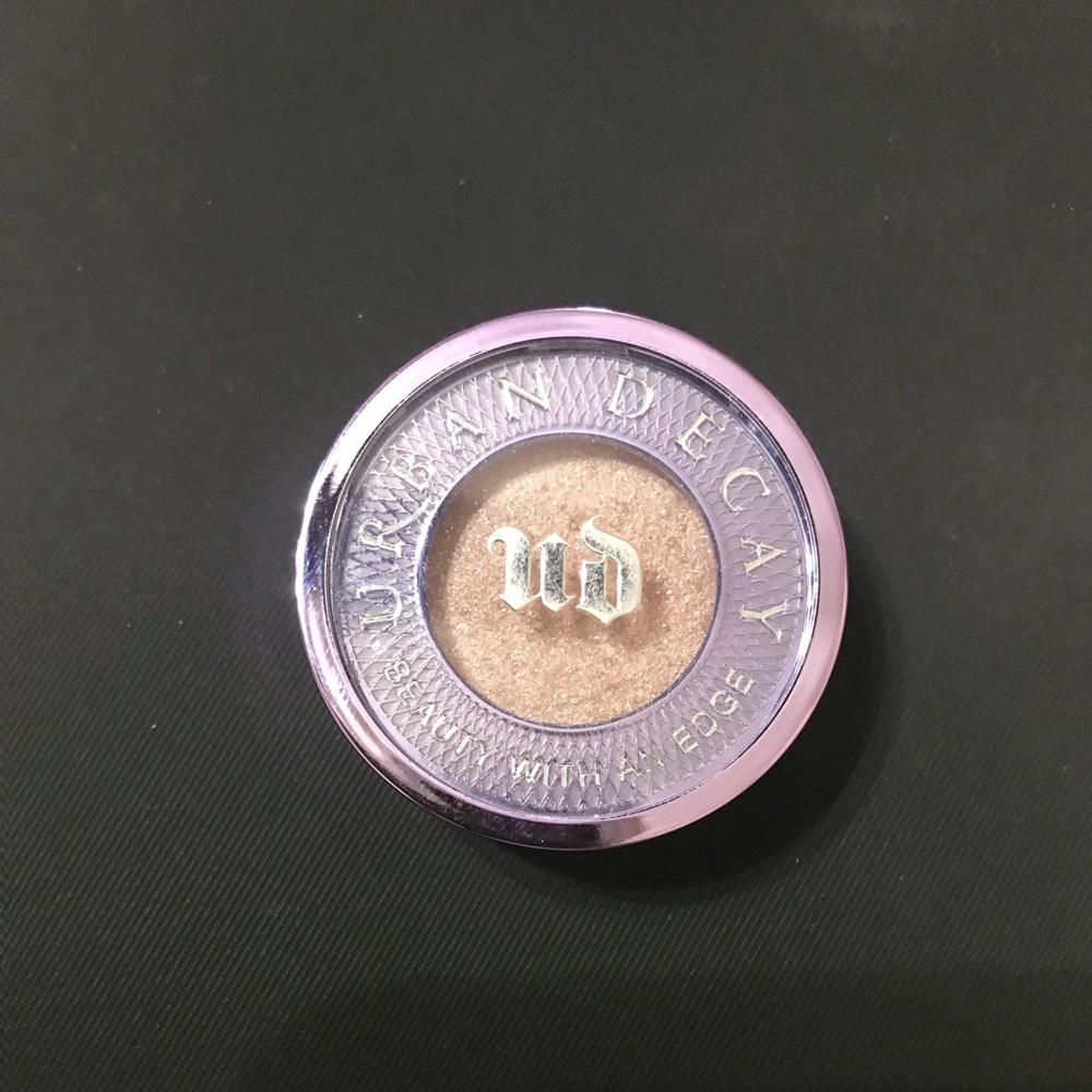 Urban Decay individual eyeshadow